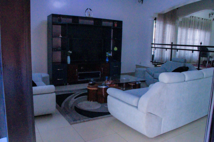 kibagabaga-very-nice-house-and-well-furnished-with-spacious-garden-is-for-rent-big-3