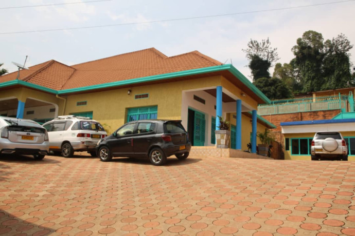 bar-nyamirambo-for-sale-big-0