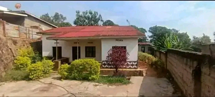 kiyovu-residential-plot-for-sale-100million-big-0