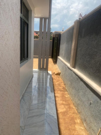 bs-80-very-nice-unfurnished-house-for-rent-gasogi-gasabo-big-1