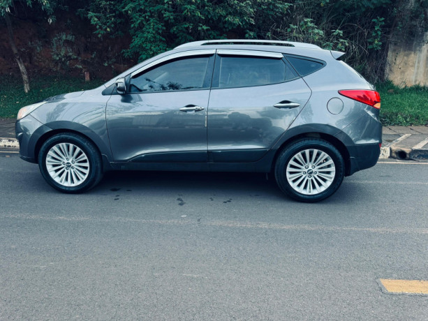 hyundai-tucson-big-2