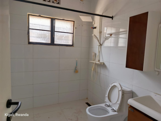 3bedroomed-property-for-sale-in-kacyiru-big-9