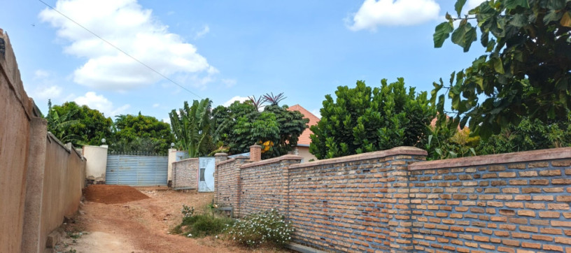 ikibanza-tugurisha-120m-gasogi-cyaruzinge-big-4
