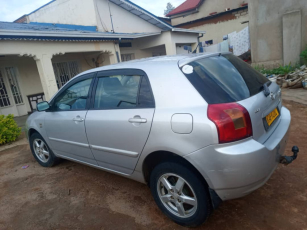 toyota-corolla-big-3