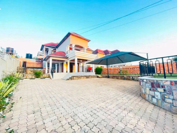 kibagabaga-unfurnished-4bedrooms-house-for-rent-at-2000-in-good-location-big-0