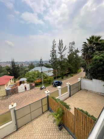 nyarutarama-fully-furnished-house-for-rent-in-kigali-big-5