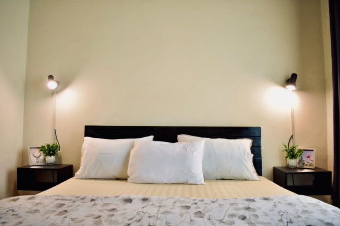 remera-near-amahoro-stadium-fully-furnished-2bedrooms-apartment-for-rent-at-550k375-in-good-location-big-6