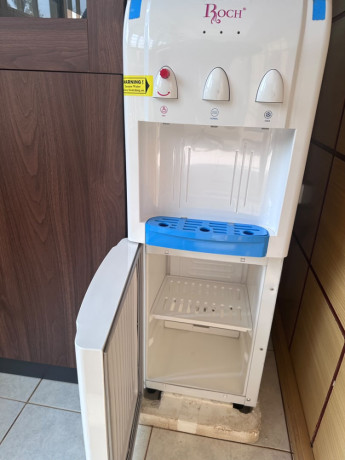 water-dispenser-big-3