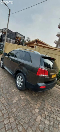 kia-sorento-automatic-for-sale-big-1