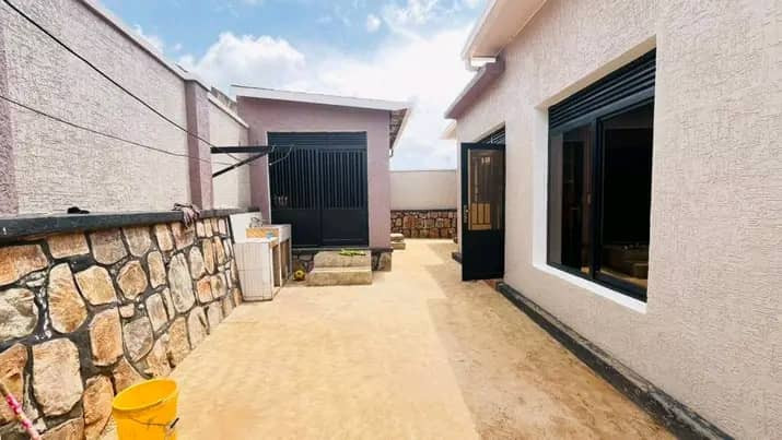 kimironko-fully-furnished-house-big-4