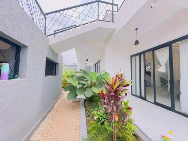 kibagabaga-kigali-gorgeous-house-for-sale-big-0