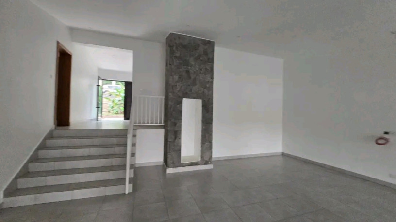 spacious-house-available-for-rent-at-kiyovu-big-6
