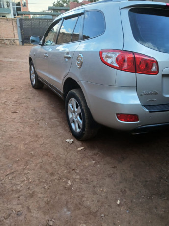 hyundai-santafe-big-0