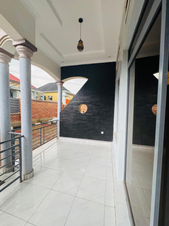 kigali-rwanda-house-for-sale-in-kanombe-busanza-big-2