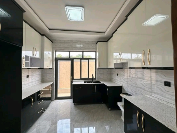 gacuriro-kagugu-house-for-sale-in-good-neighborhood-big-1