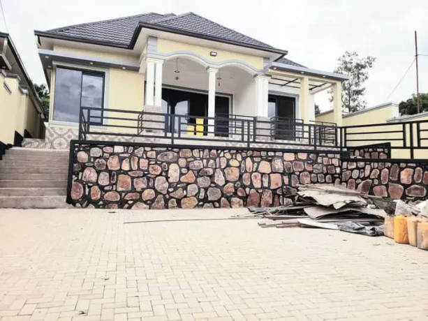 a-house-for-sale-in-kigaliniboyi-big-1