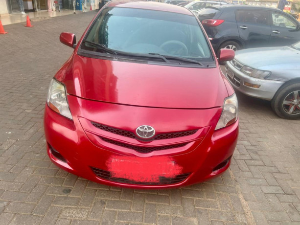 toyota-yaris-big-2