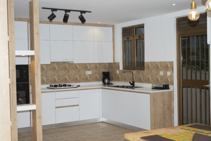 db-184b-gacuriro-gacuriro-well-furnished-house-for-rent-with-shared-swimming-pool-in-kigali-rwanda-big-4