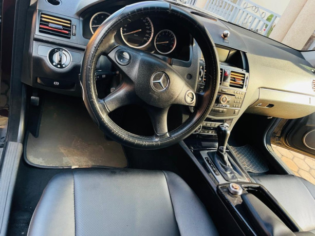 mercedes-benz-big-1