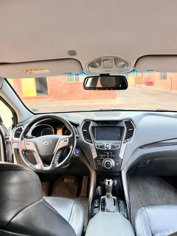 hyundai-santafe-big-3