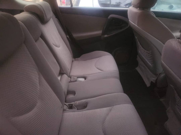 toyota-rav4-big-1