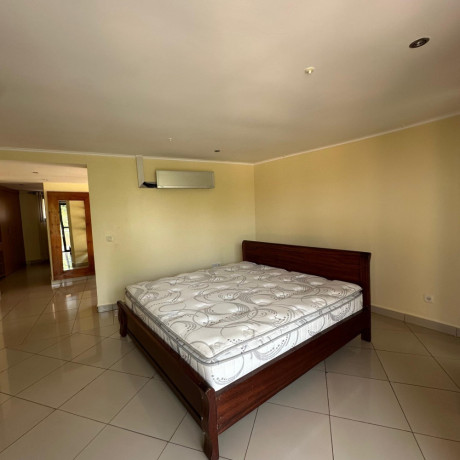 pm-013-nyarutarama-nyarutarama-near-tennis-club-big-9
