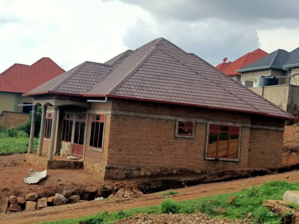 kanombe-busanza-house-for-sale-in-kigali-big-6