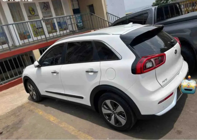 kia-niro-hybrid-2016-for-sale-big-4