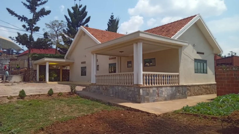 remera-near-rdb-villa-house-for-sale-with-1509sqm-on-tarmac-road-at-250m172-000usd-big-0