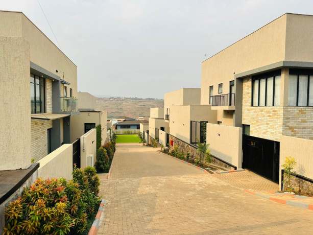 beautiful-house-for-rent-in-gacuriro-big-3