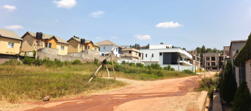 nyarutarama-located-plot-for-sale-400m-big-2