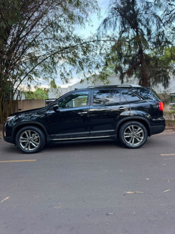 kia-sorento-big-0