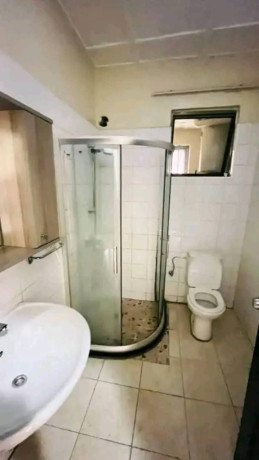 gacuriro-umucyo-house-for-sale-bedrooms-3-bathrooms-200m-320square-meters-3-bedrooms-3-bathrooms-big-4