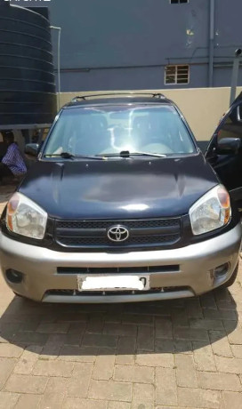 toyota-rav4-big-0