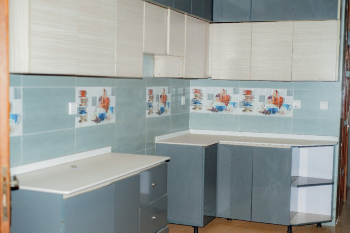 tb002kibagabaga-kibagabaga-very-big-unfurnished-house-for-rent-big-12