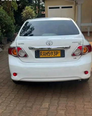 toyota-corolla-automatic-for-sale-big-0