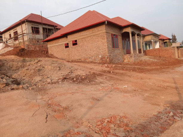 kanombe-busanza-house-for-sale-in-kigali-big-6