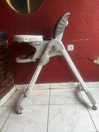 baby-feeding-high-chair-big-3