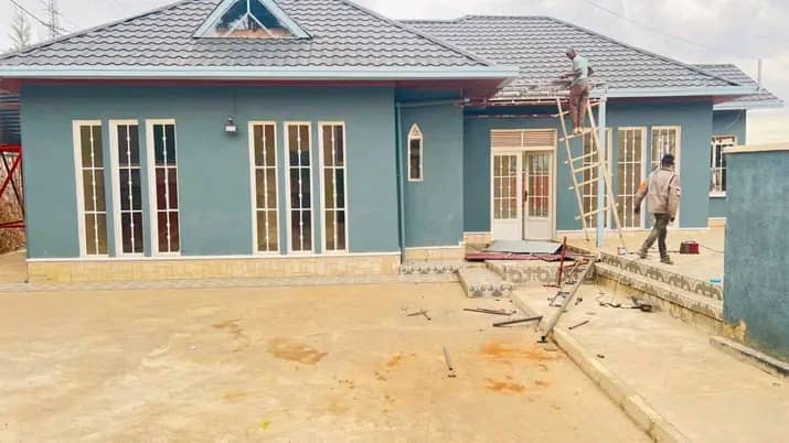 callwatsp-call-or-whatsapp-4bed-3kibagabaga-near-christian-school-house-for-rent-big-8