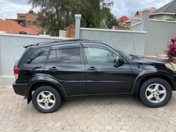 toyota-rav4-big-2