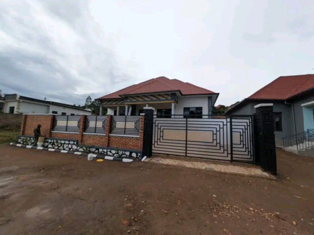 kanombe-busanza-hause-for-sale-big-2