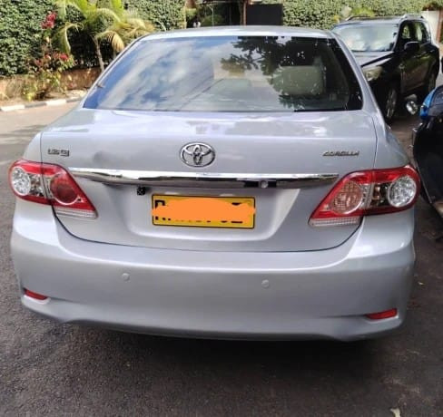 toyota-corolla-big-2