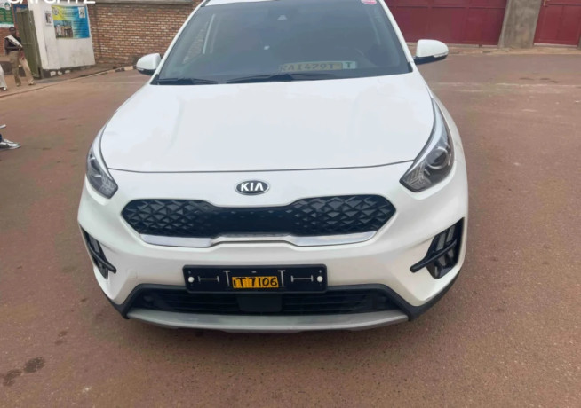 kia-niro-2020-big-0