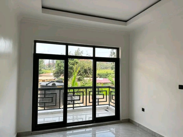 gacuriro-kagugu-house-for-sale-in-good-neighborhood-big-4