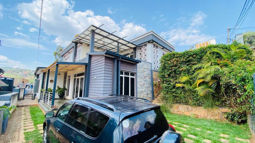 for-rent-in-kagugu-please-contact-me-big-2