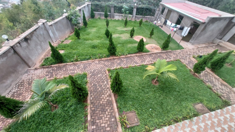 kigali-unfurnished-apartment-for-rent-in-rebero-kigarama-big-9