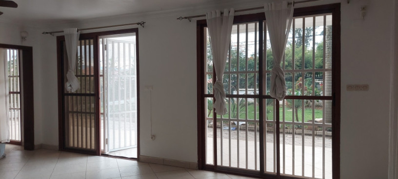 unfurnished-house-available-for-rent-at-nyarutarama-big-6