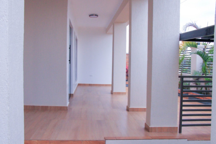 kibagabaga-very-nice-new-luxurious-house-for-sale-near-pili-pili-in-kigali-big-0
