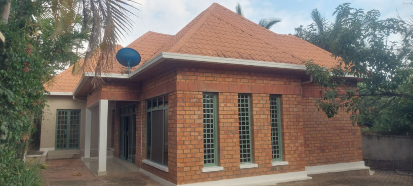 semi-furnished-house-available-for-rent-at-kimihurura-big-0