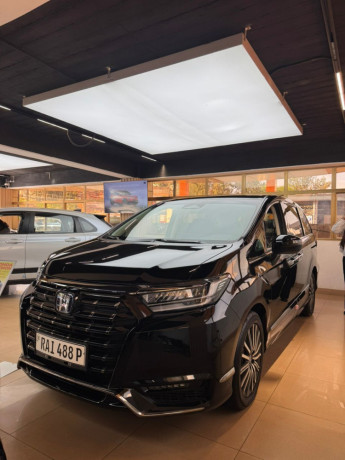 2024-new-honda-elyson-hybrid-available-in-kigali-for-sale-big-0